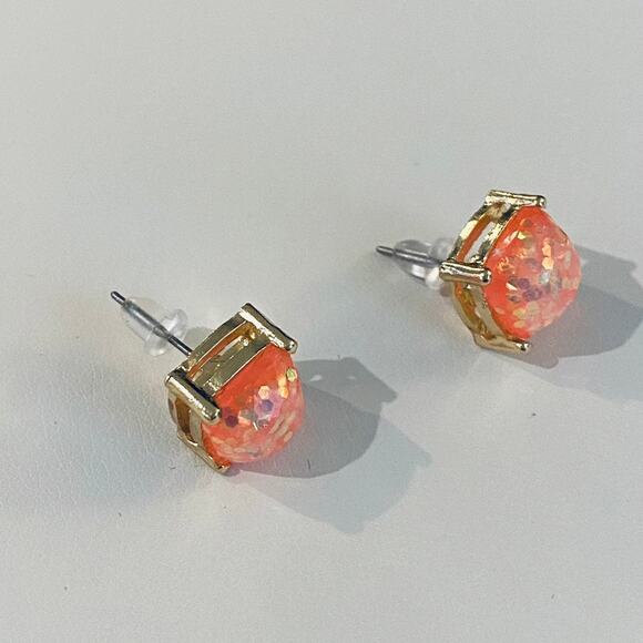 Coral Glitter Gold Studs Earrings NEW - Picture 2 of 2